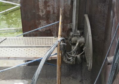 Corte de hormigón en obras hidraúlicas